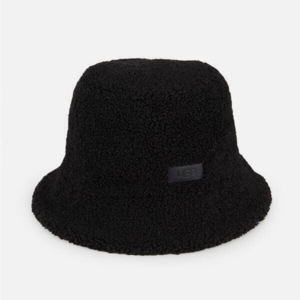 UGG Black Bucket Hat